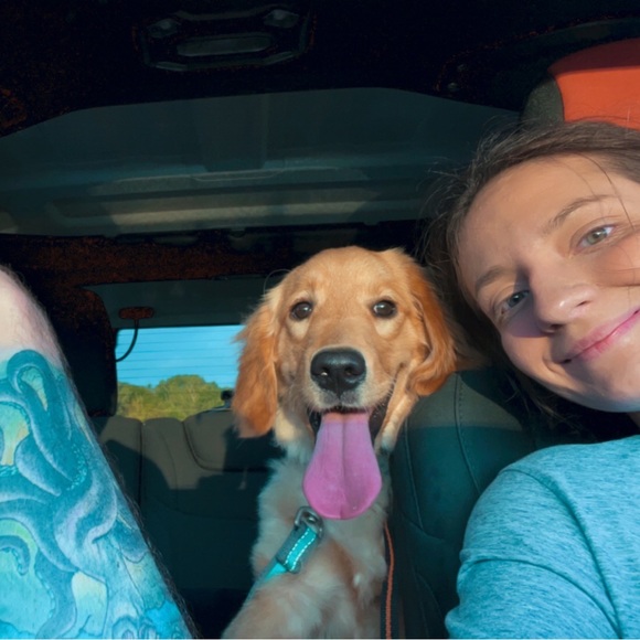 Meet your Posher, Jennifer - Picture 1 of 1